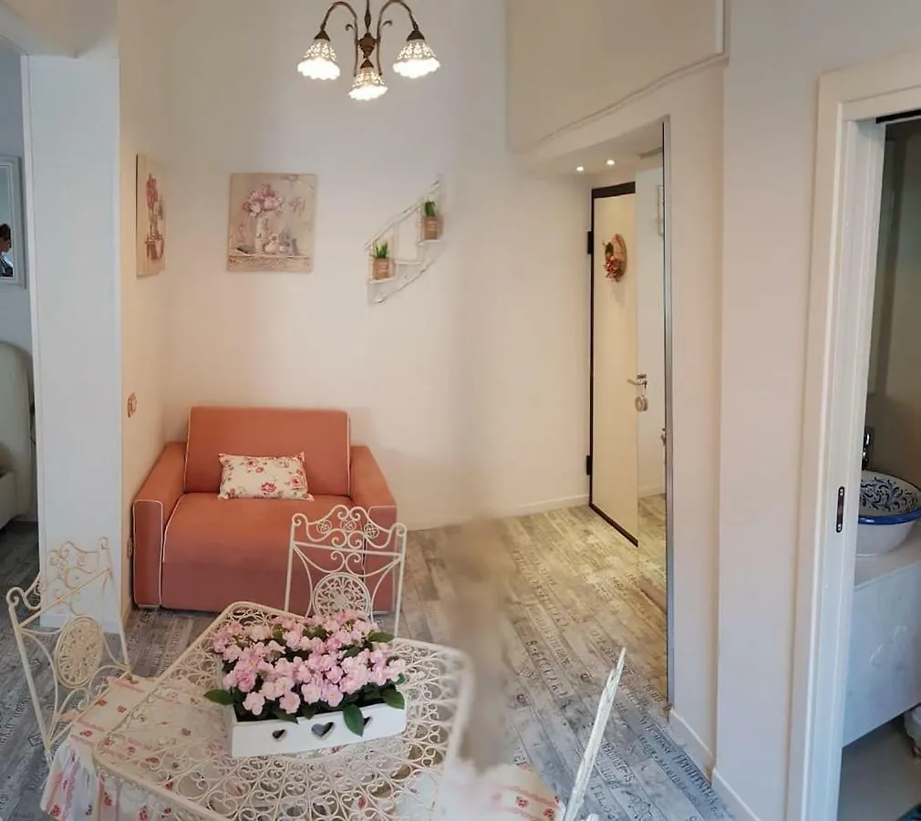 Casa Ornella Firenze Gioiellino In Centro Apartment Italy